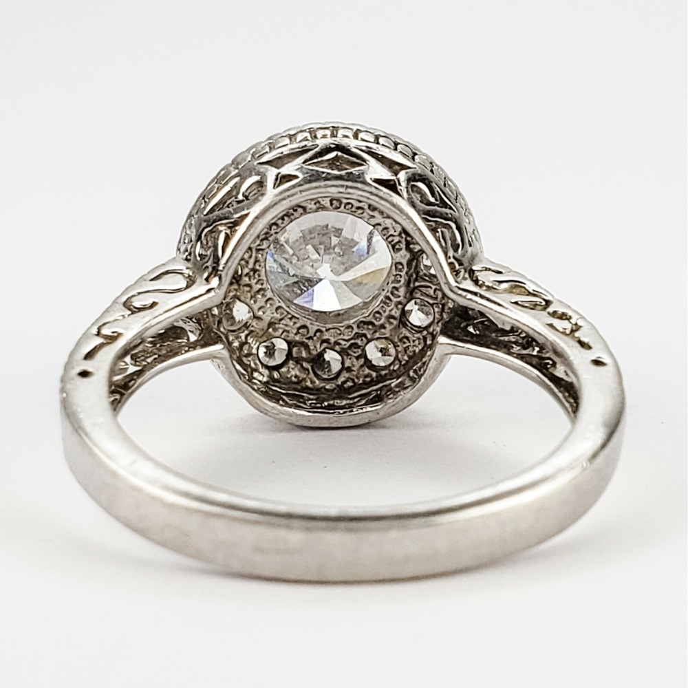 Sterling Silver 925 and Clear CZs Cocktail Ring Halo Setting Size 5 Signed - Picture 6 of 9